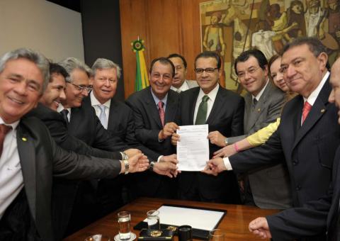 PEC que prorroga Zona Franca é adiada